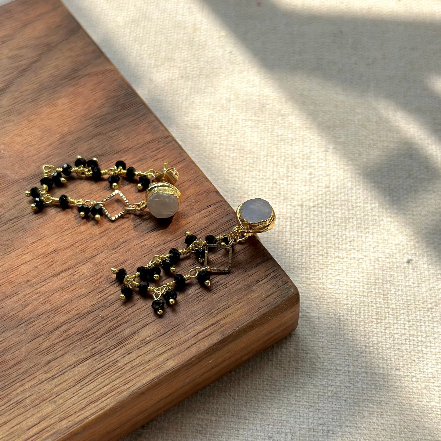 Moonstone And Black Agate Chain Hoop-like Gold-plated Earring