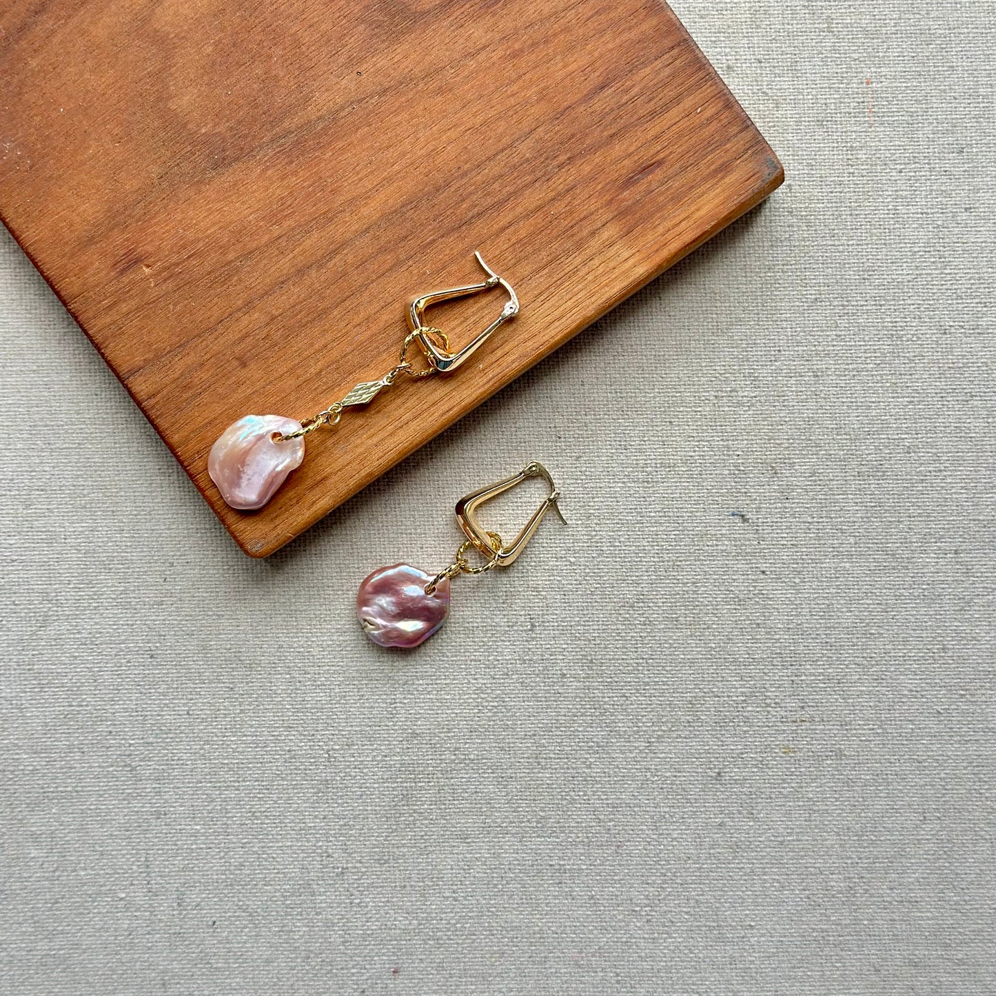 Two-way Freshwater Pearl Gold-plated Ear Hoop