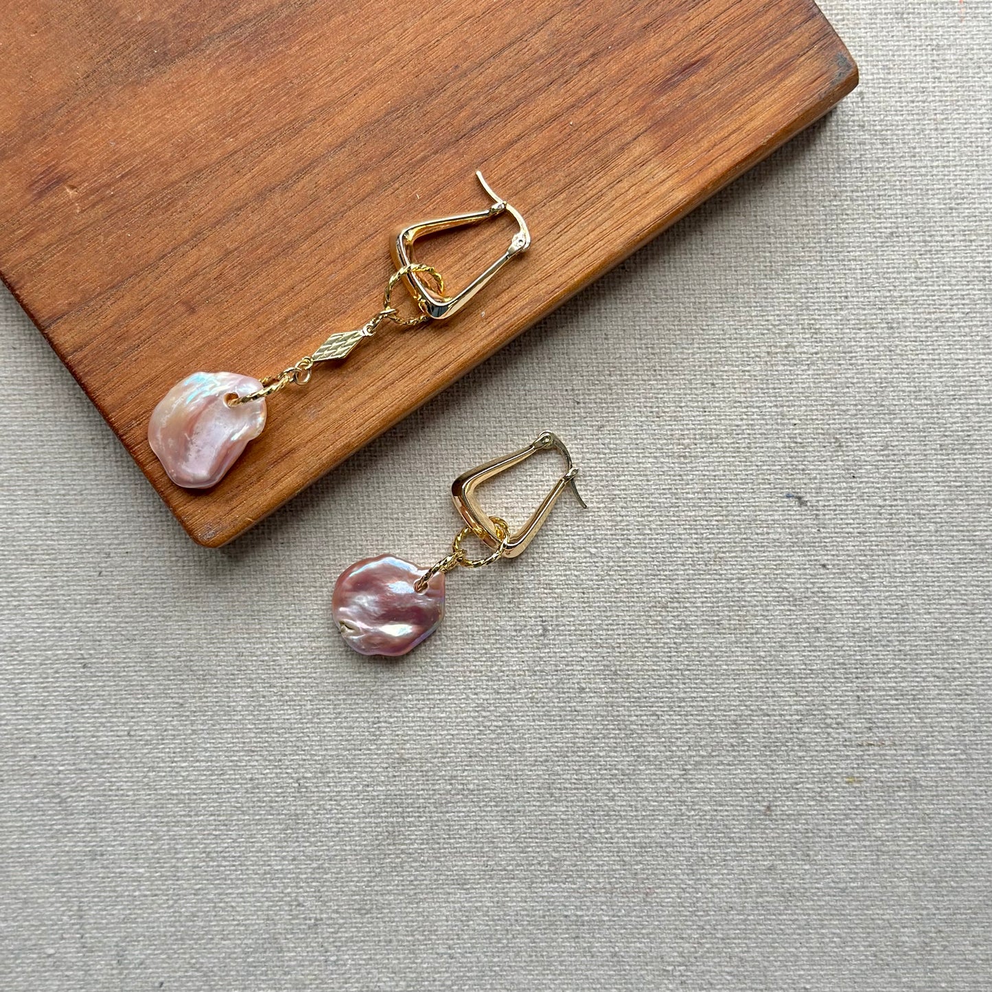 Two-way Freshwater Pearl Gold-plated Ear Hoop