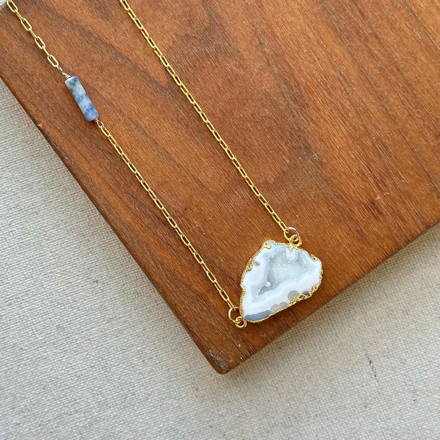 White Agate And Sodalite Gold-plated Long Necklace