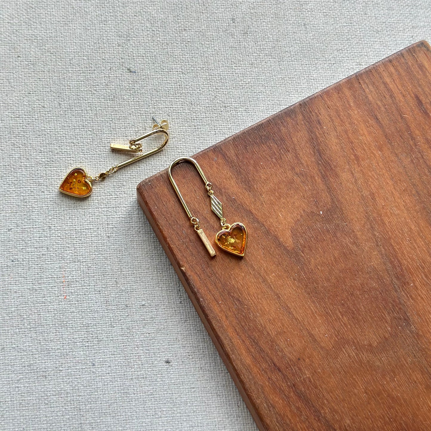 Amber Heart U-shaped Gold-plated Earring