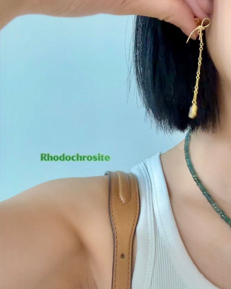 Rhodochrosite And Bow Asymmetric Gold-plated Earring