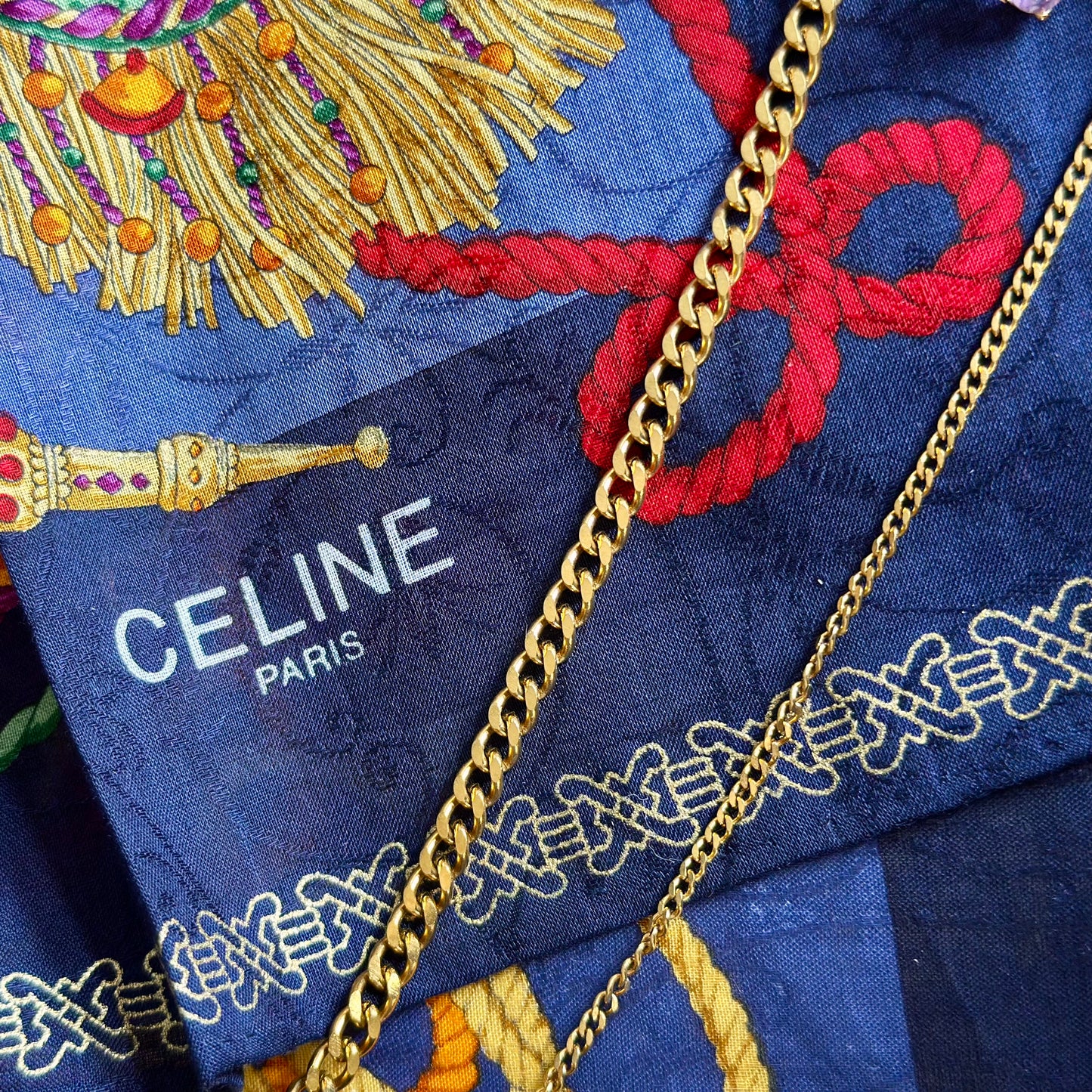 CHRISTMAS SET (3 ITEMS) CELINE PARIS Handkerchief & Amethyst Set