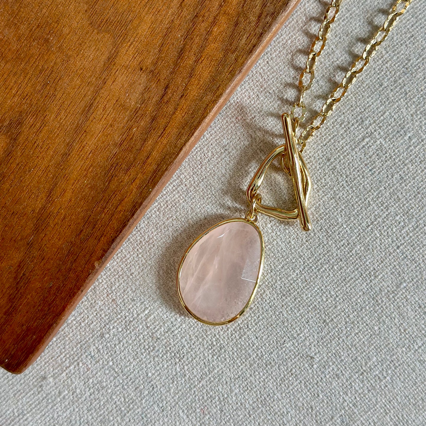 CHRISTMAS SET (2 ITEMS) Rose Quartz Gold-plated Necklace & Earring