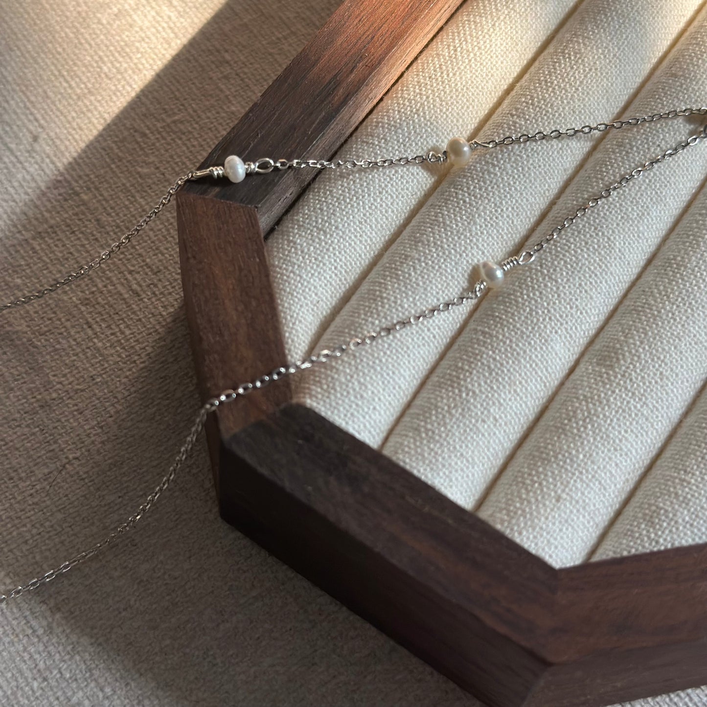 CHRISTMAS SET (2 ITEMS) Garnet Necklace & Garnet Mixed Moonstone Two-way Ear Stud