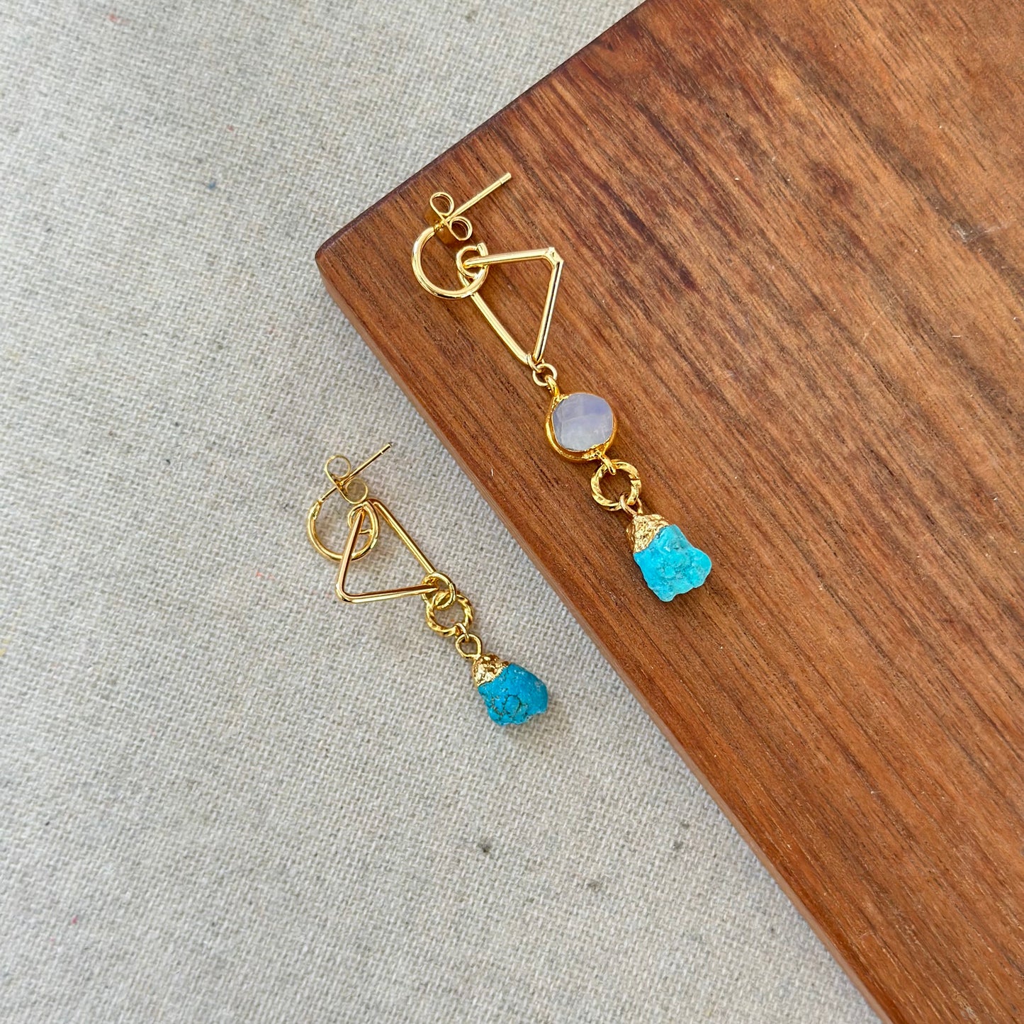 Turquoise And Moonstone Raw Stone Gold-plated Ear Hoop