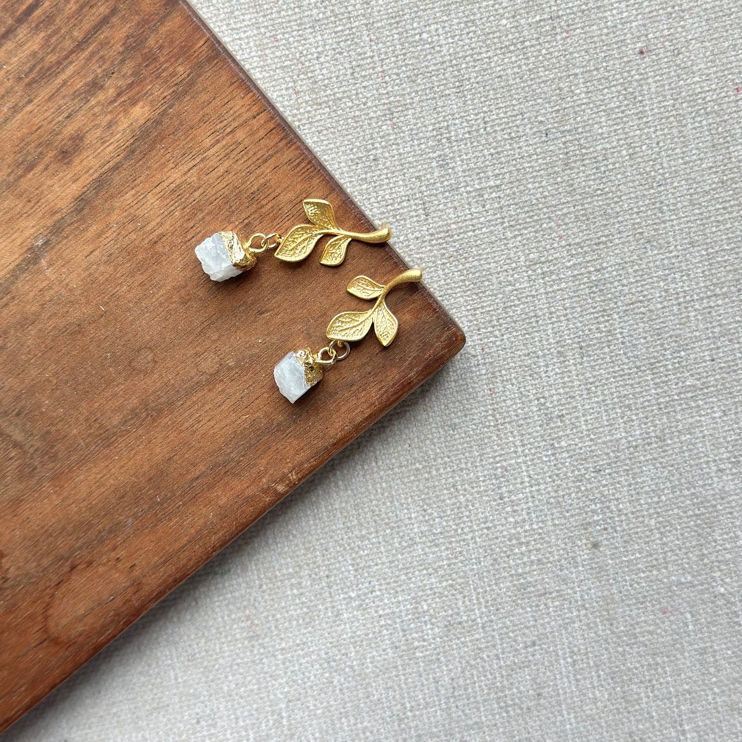 Moonstone Floral Gold-plated Earring