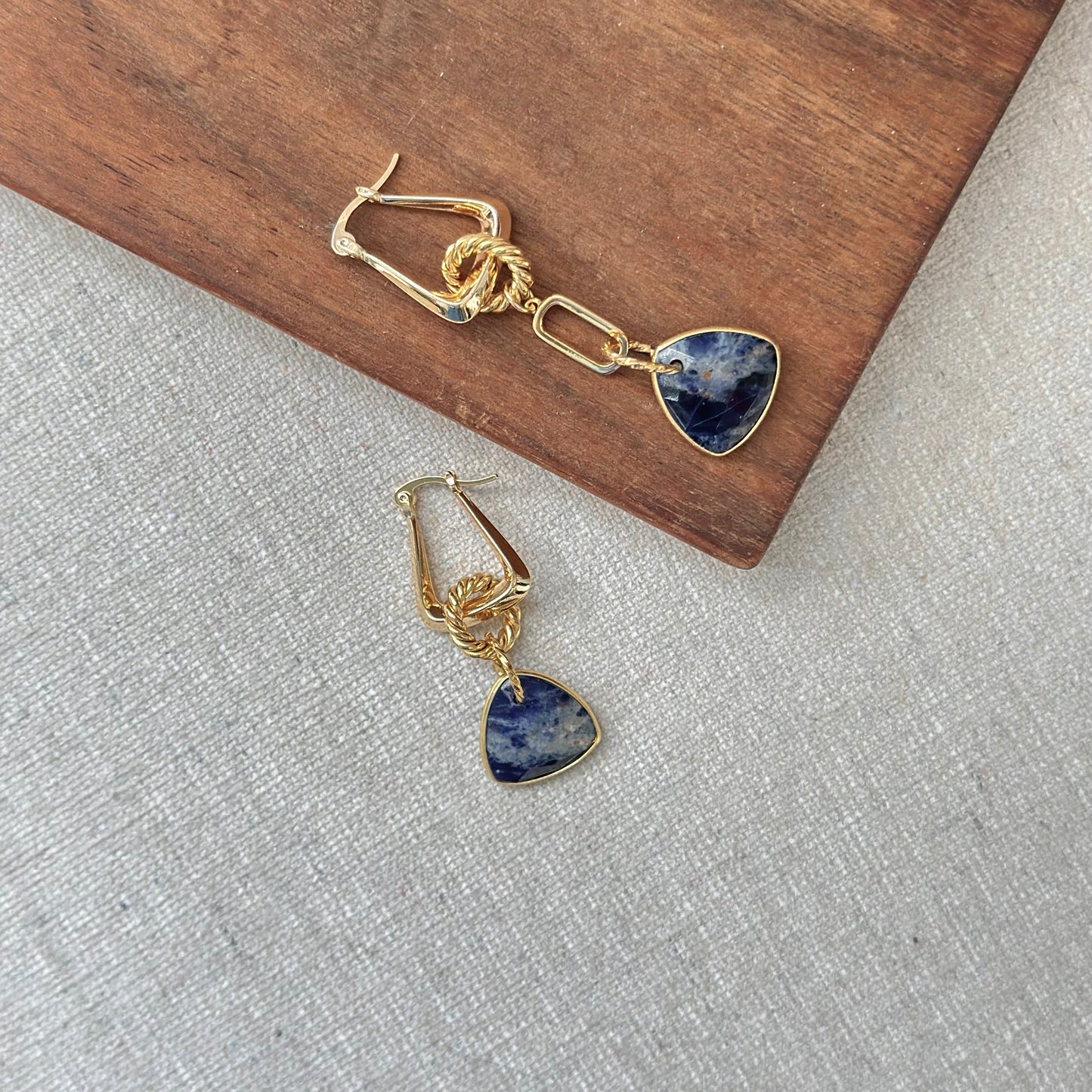 Sodalite Multi-way Ear Hoop