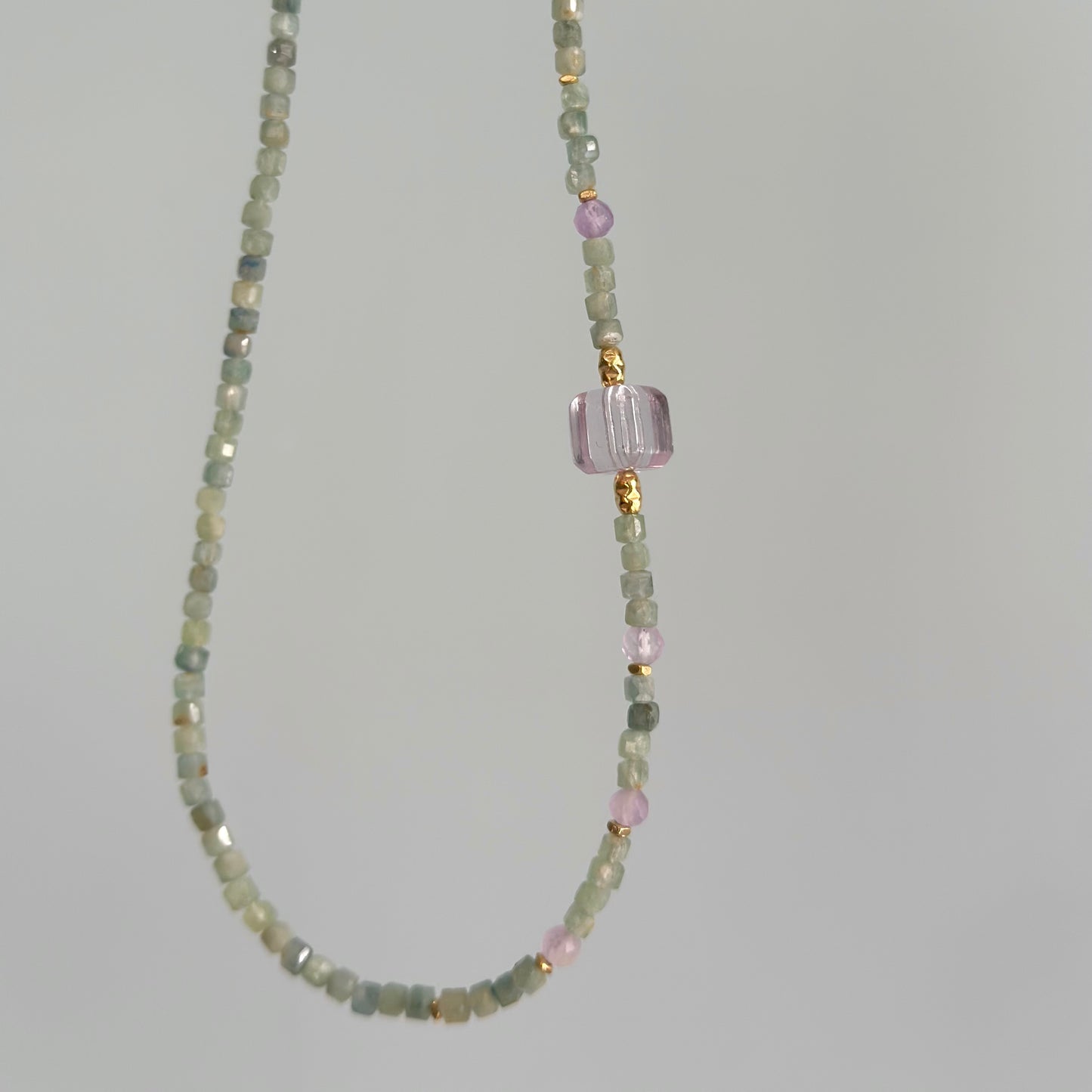 Green Kyanite And Amethsyt Beaded Necklace