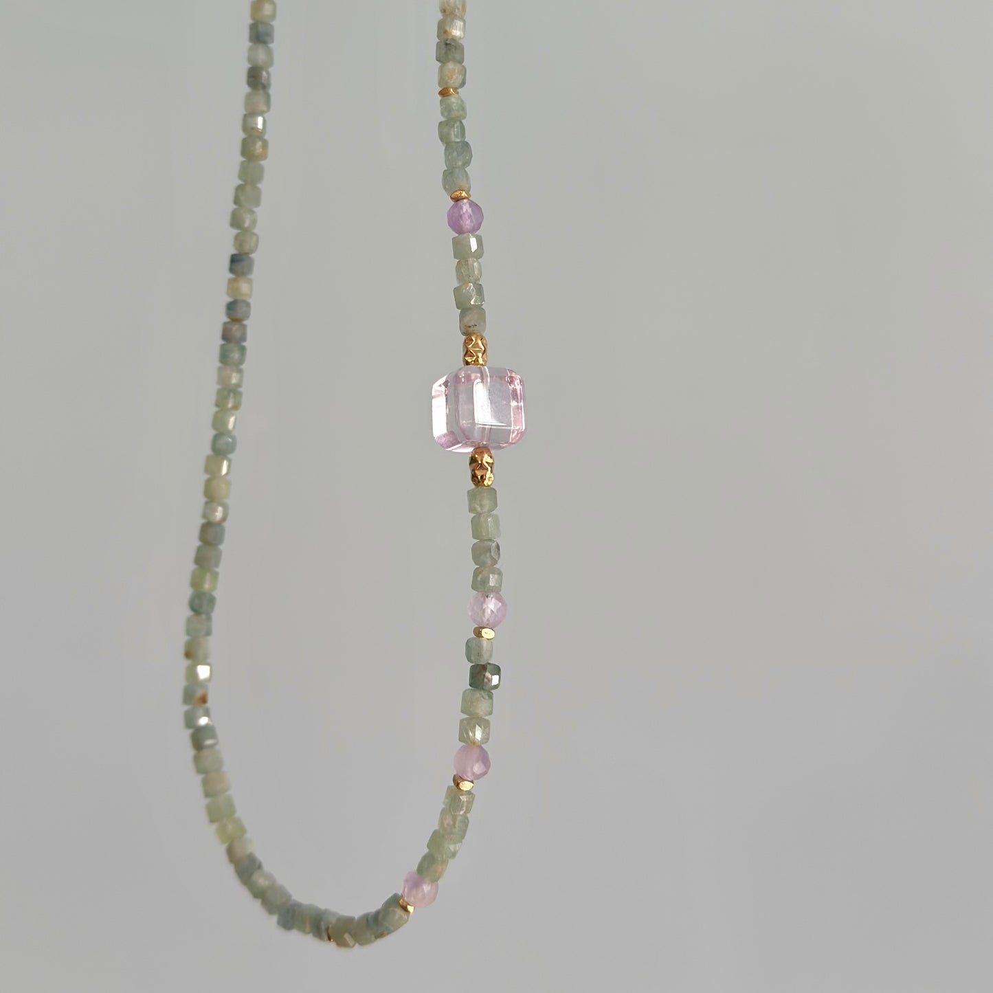 Green Kyanite And Amethsyt Beaded Necklace
