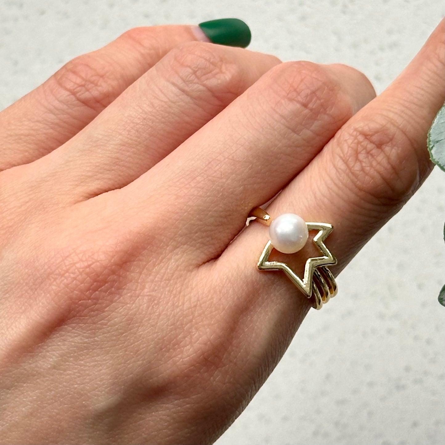 Freshwater Pearl Star Asymmetric Gold-plated Ring