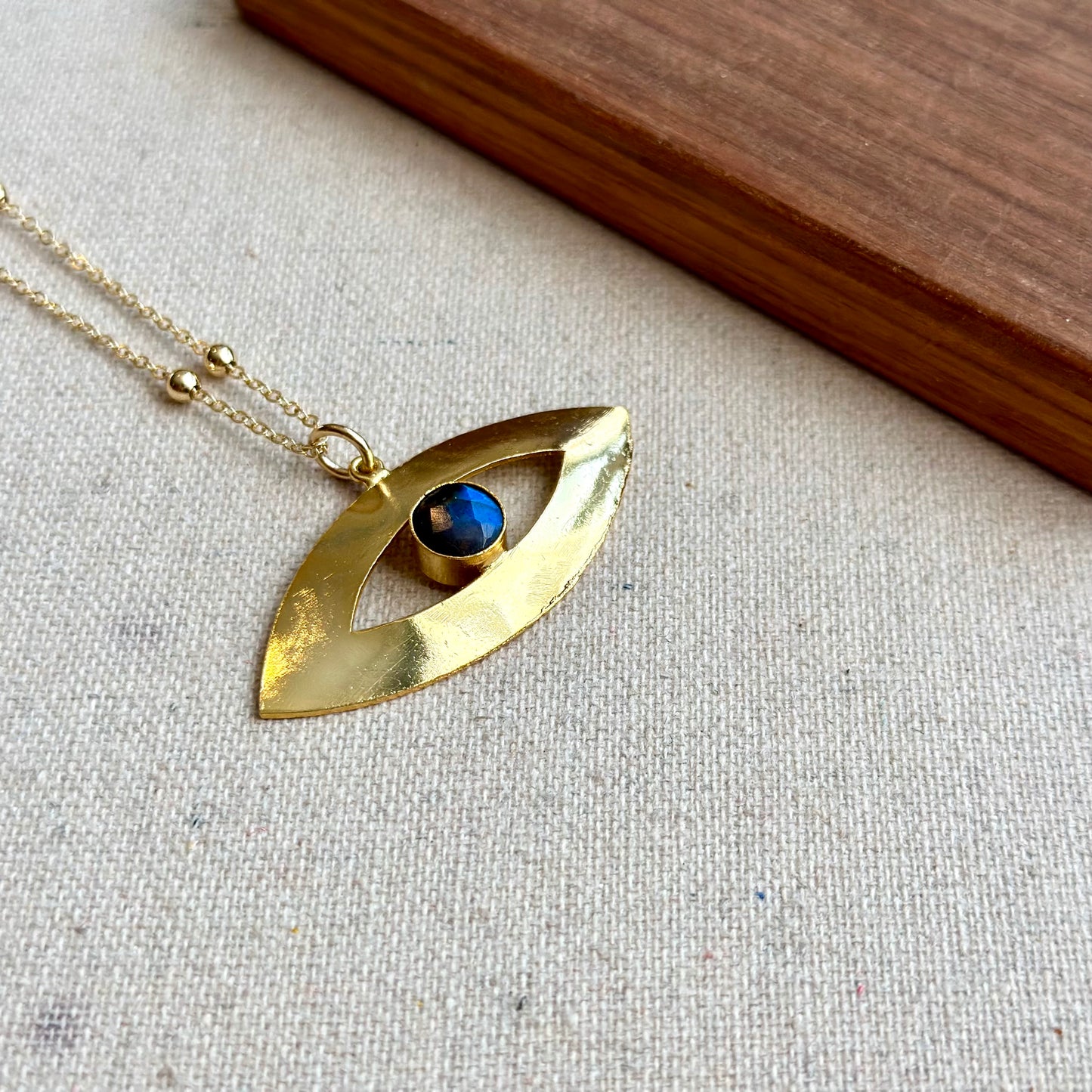 Labradorite In Eye Long Gold-plated Necklace