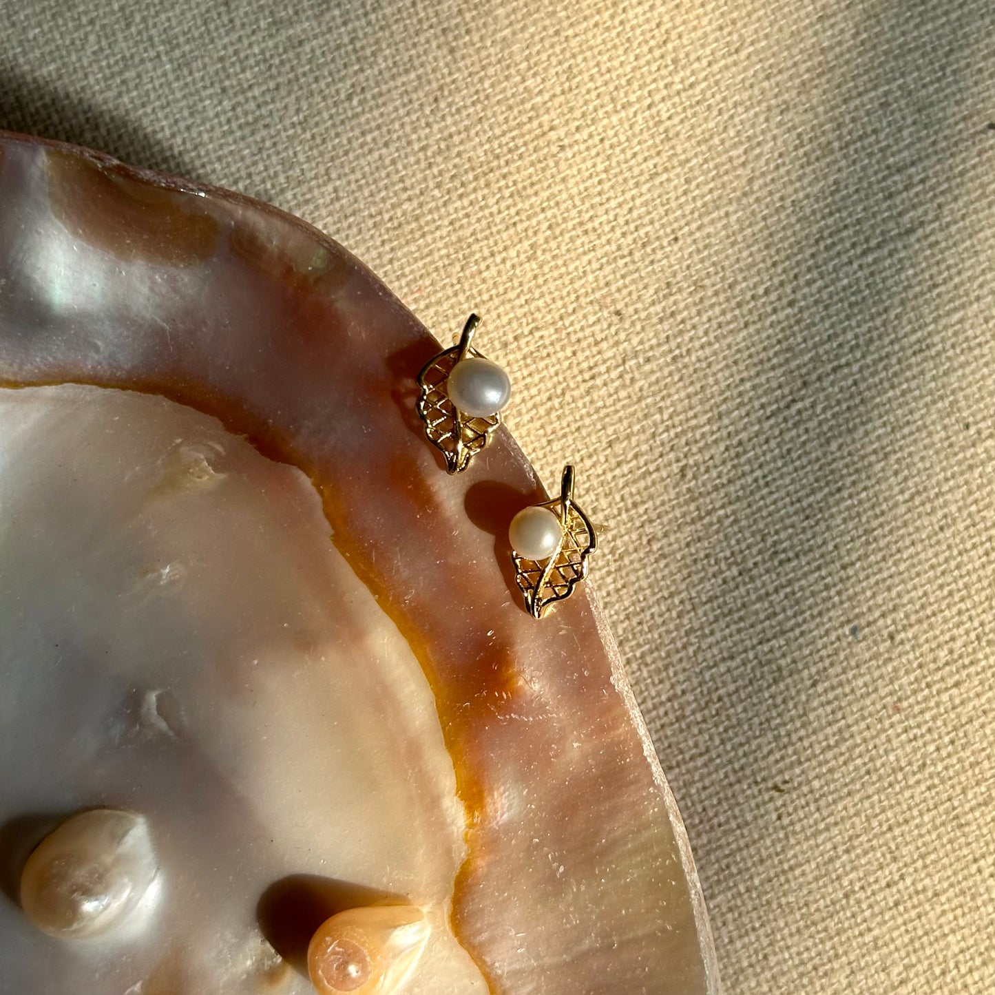 Leaves And Freshwater Pearl Gold-plated Stud