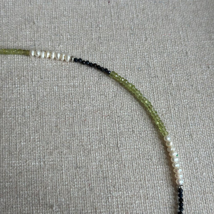 CHRISTMAS SET (2 ITEMS) Peridot Mixed Sapphire Beaded Necklace & Topaz Two-way Earring