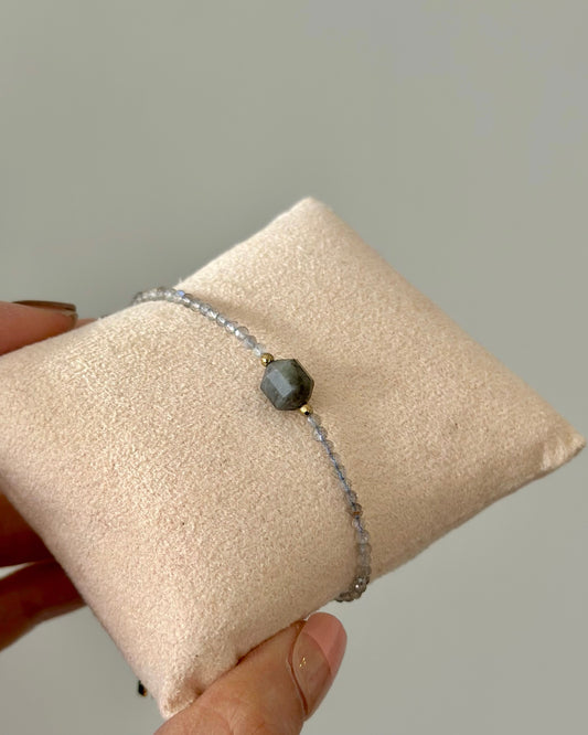 Labradorite Beaded Bracelet