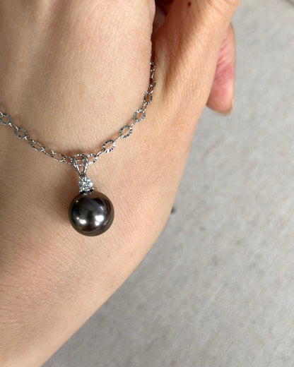 18K White Gold Black Tahiti Pearl 11 mm And Natural Diamond Necklace
