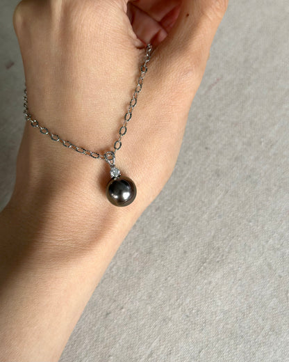 18K White Gold Black Tahiti Pearl 11 mm And Natural Diamond Necklace