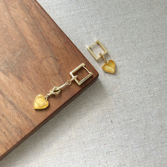 Two-way Poland Amber Heart Gold-plated Ear Hoop