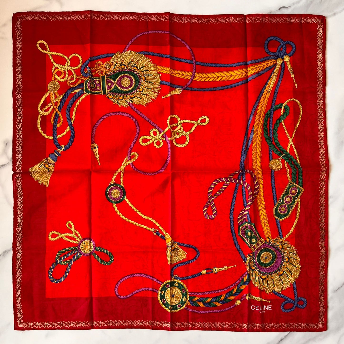 CHRISTMAS SET (2 ITEMS) Celine Handkerchief+ Garnet Rose Gold-plated Ring