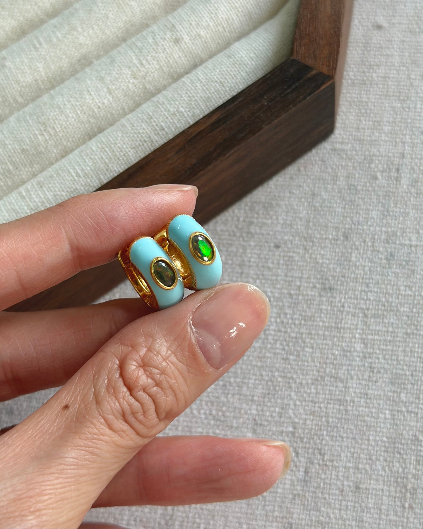 Black Opal Enamel Gold-plated Sterling Silver Ear Hoop