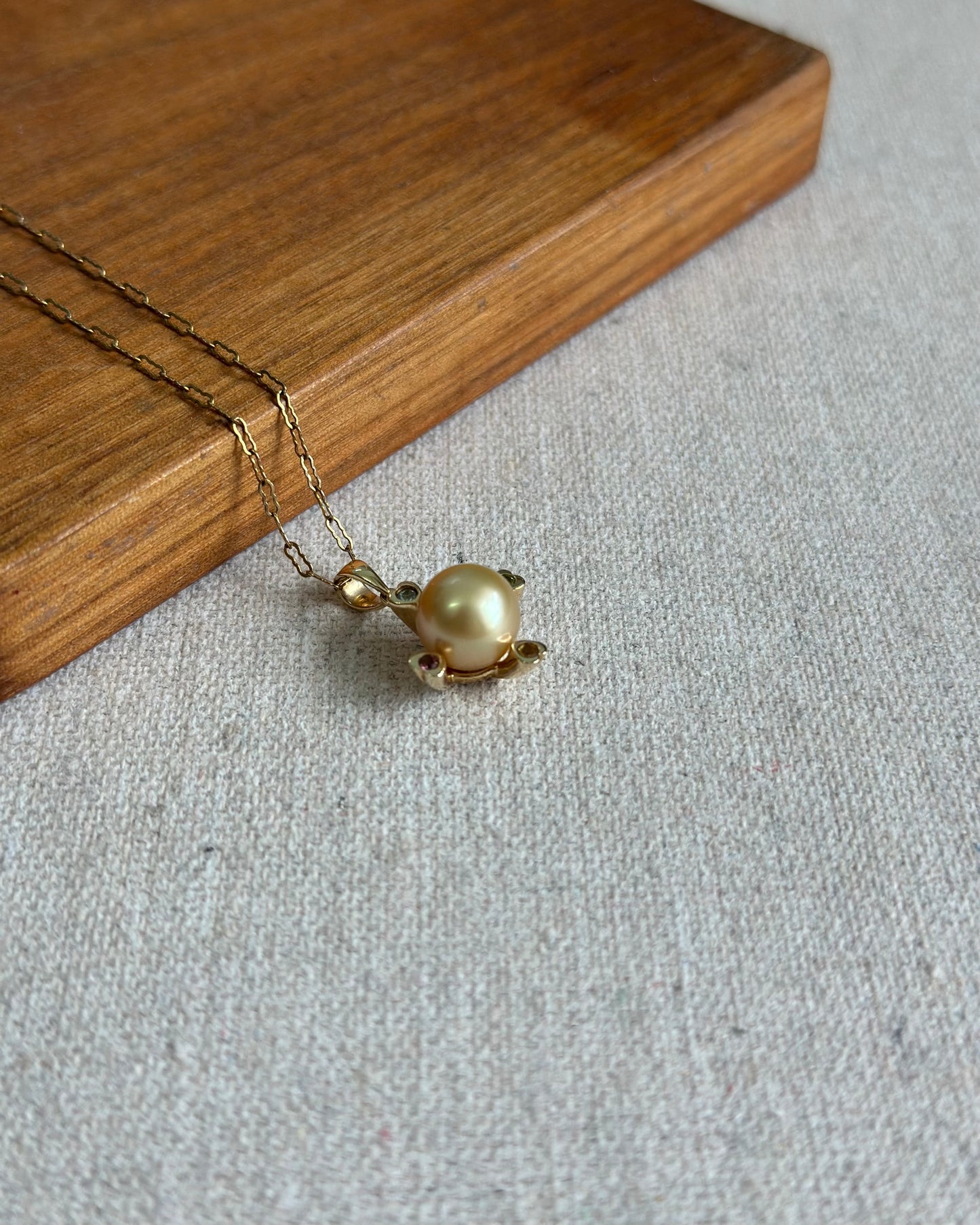 14K Solid Gold South Sea Golden Pearl 10mm And Tourmaline Necklace