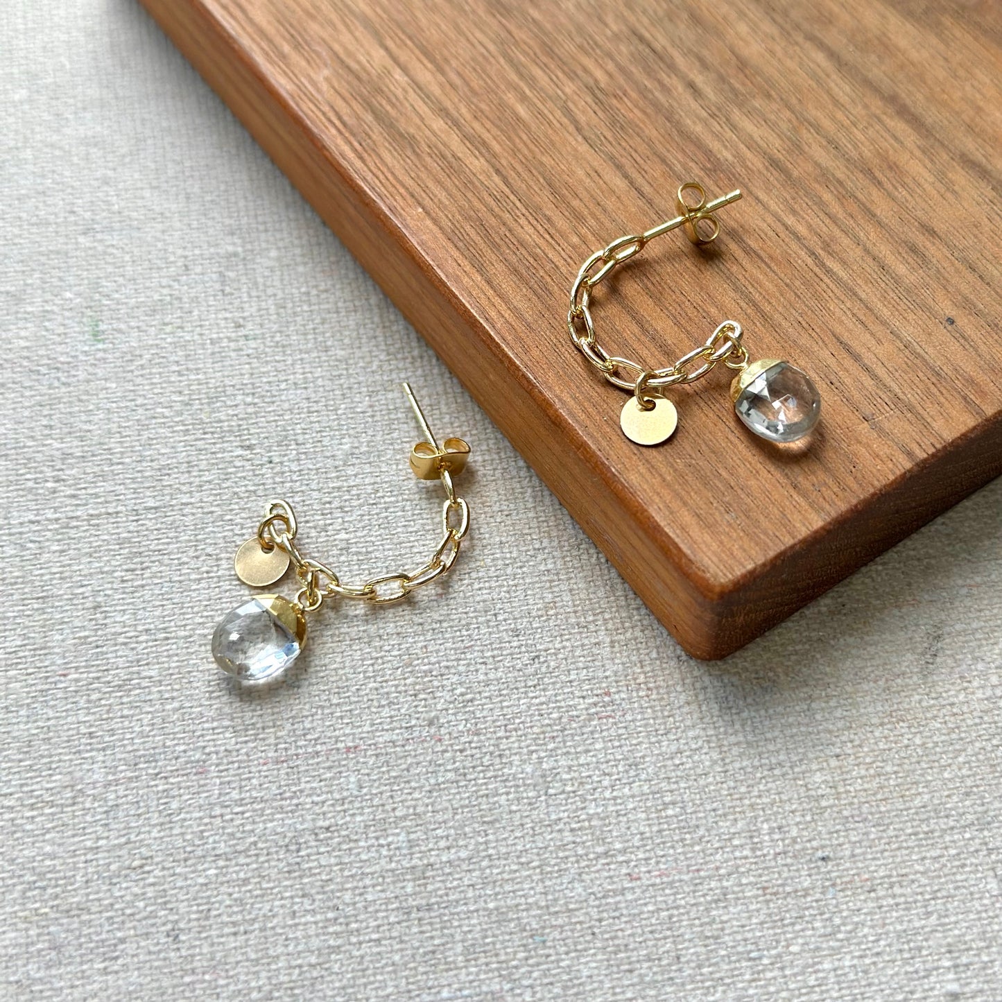 Clear Quartz Mixed Gold-plated Ear Hoop