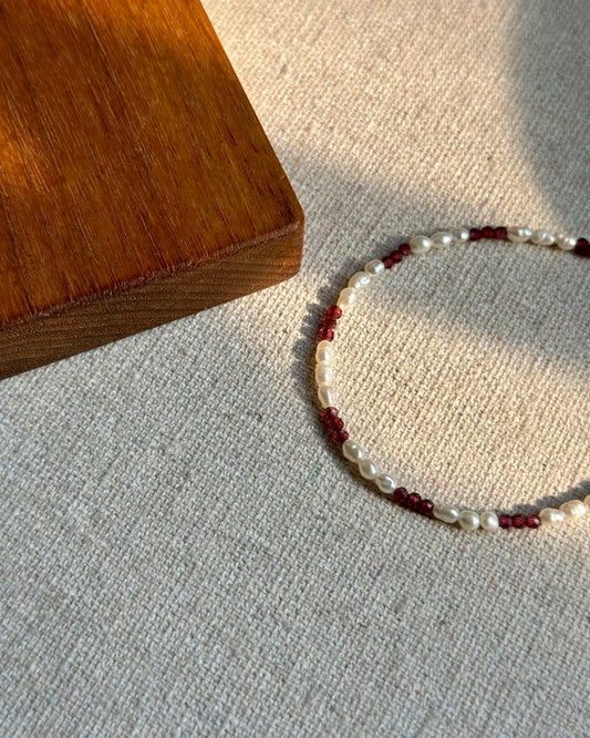 Garnet And Freshwater Pearl Beaded Bracelet