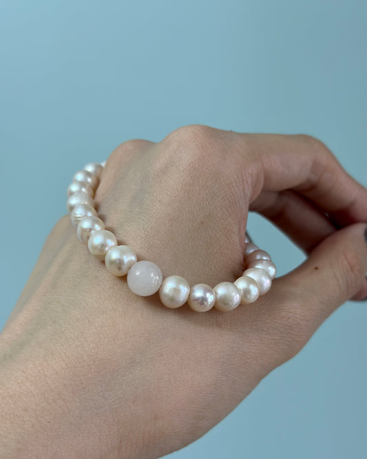 Freshwater Pearl And Rose Quartz Beaded Bracelet