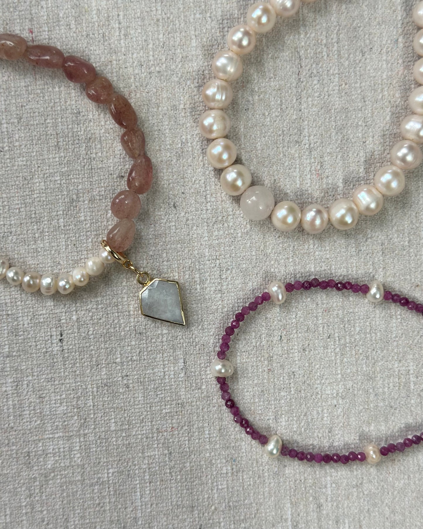 Freshwater Pearl And Rose Quartz Beaded Bracelet