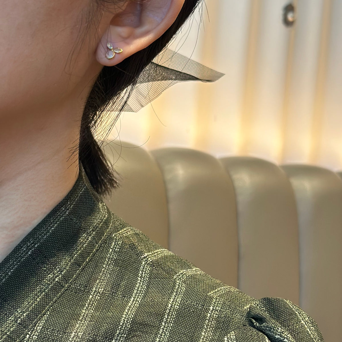 10K Solid Gold Opal Leaves Ear Stud