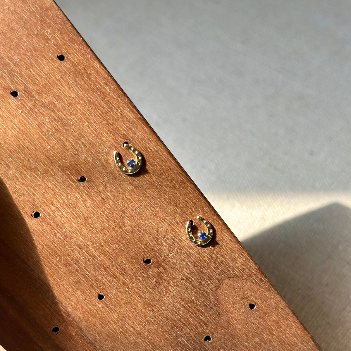 10K Solid Gold Sapphire Ear Stud