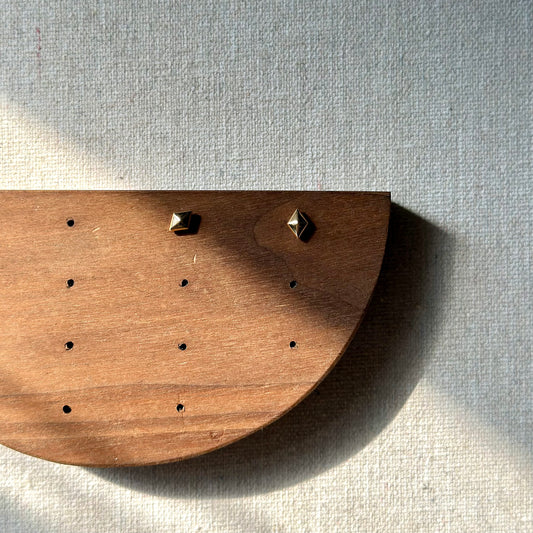 10K Solid Gold Pyramid Ear Stud