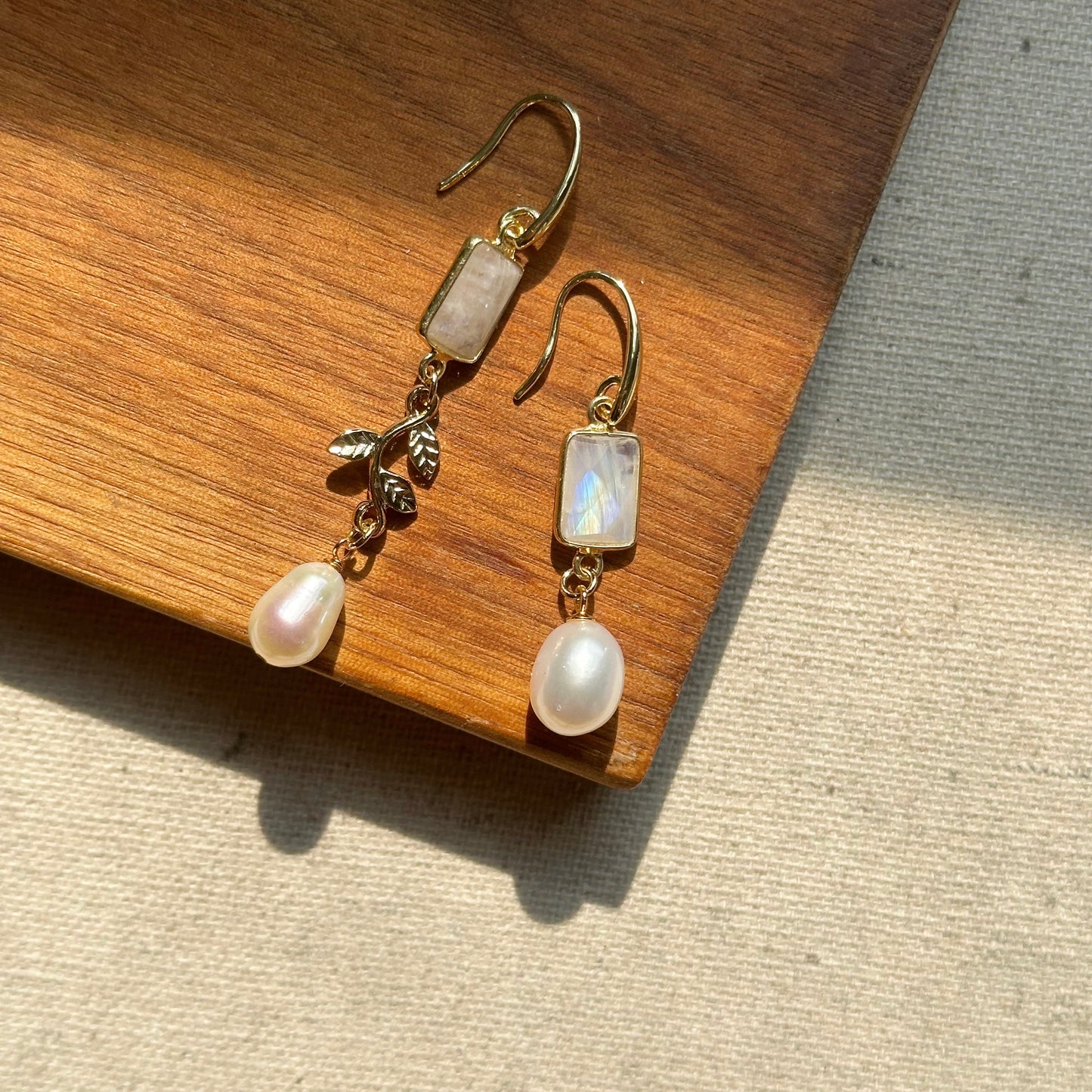 Moonstone And Freshwater Pearl Gold-plated Earring