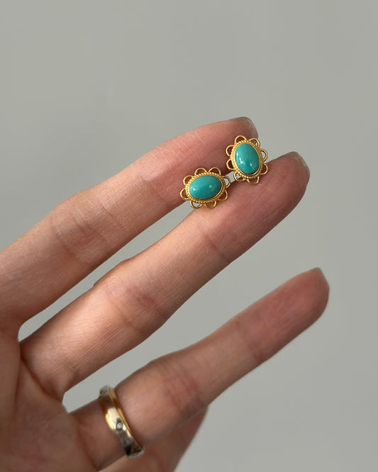 Turquoise Gold-plated Ear Stud