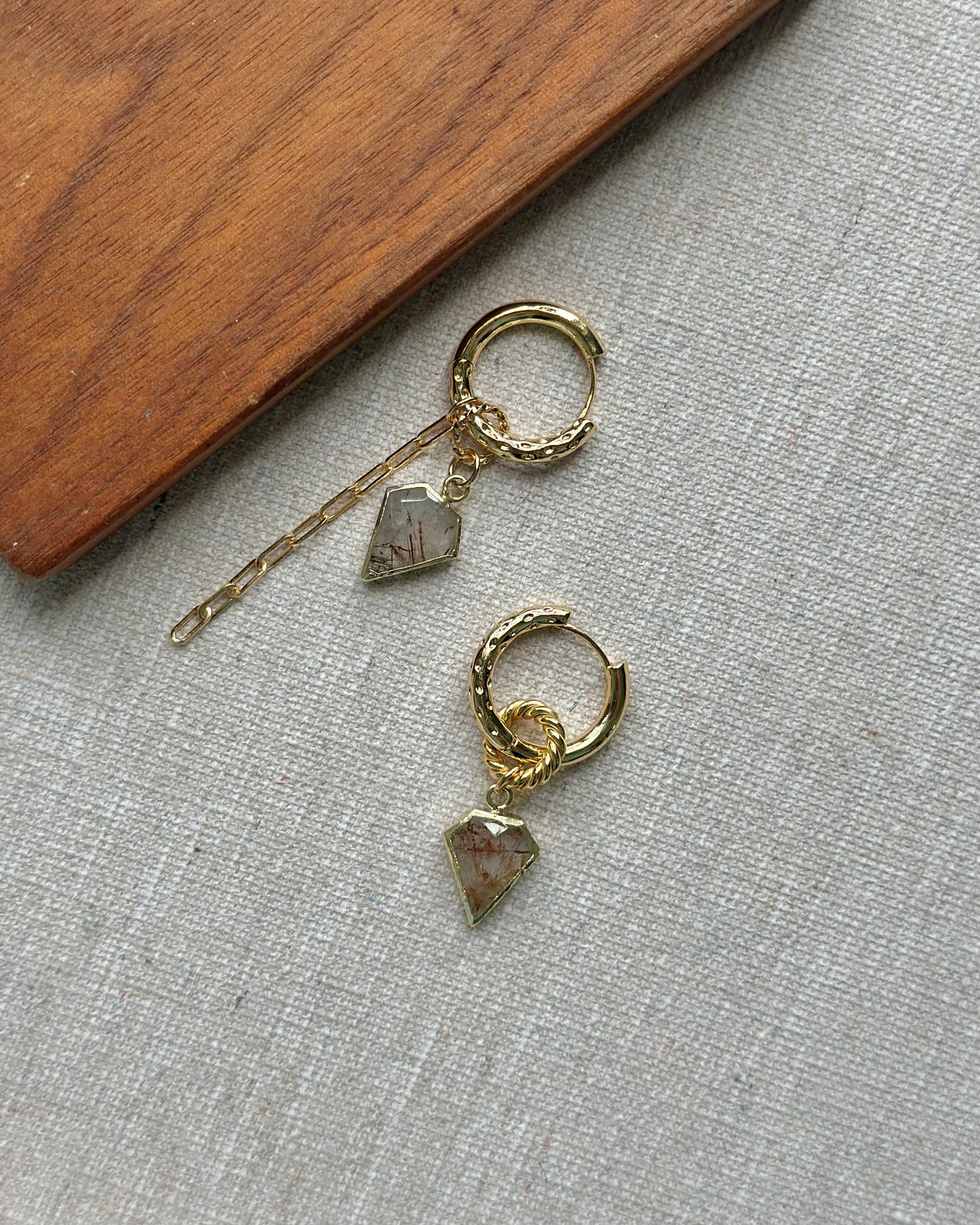 Copper Rutilated Quartz Multi-way Gold-plated Ear Hoop