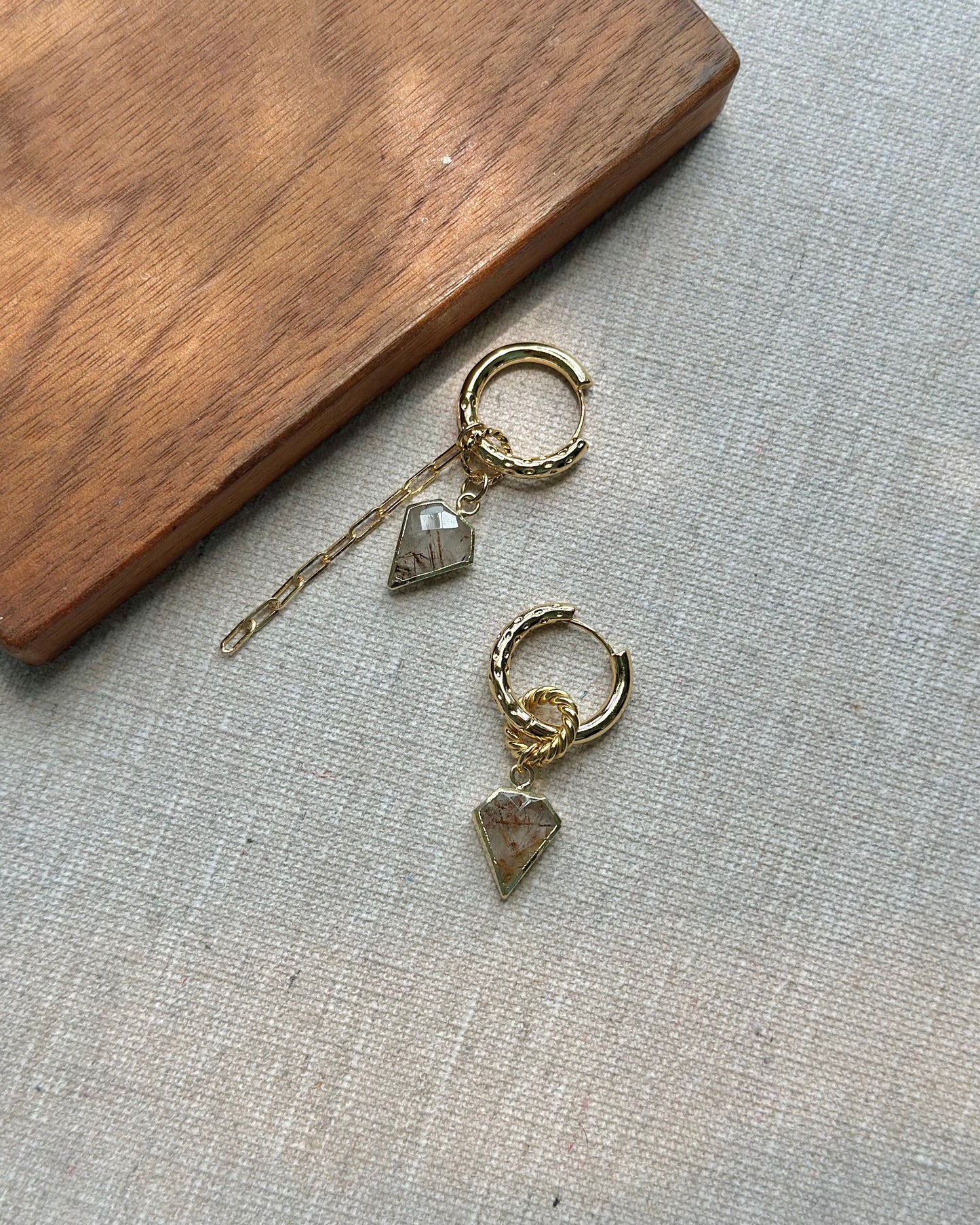 Copper Rutilated Quartz Multi-way Gold-plated Ear Hoop