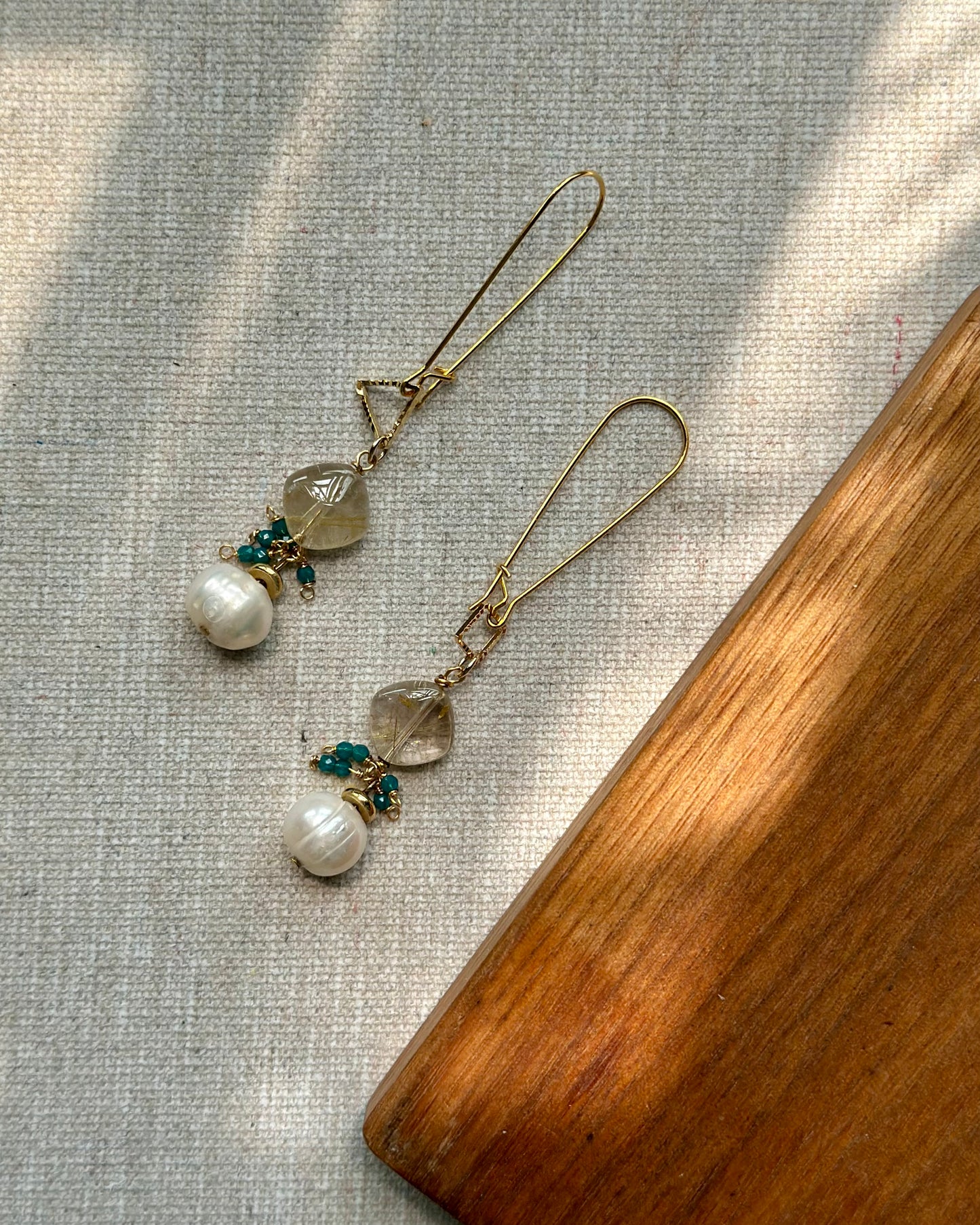 Golden Rutilated Quartz & Freshwater Pearl Gold-plated Earring