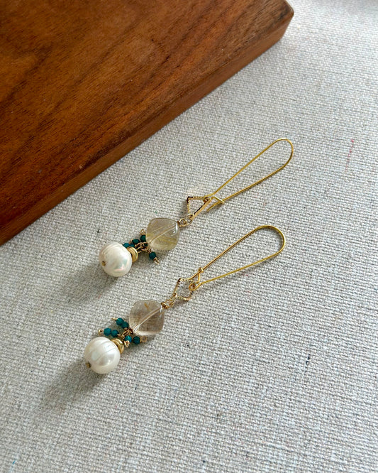 Golden Rutilated Quartz & Freshwater Pearl Gold-plated Earring