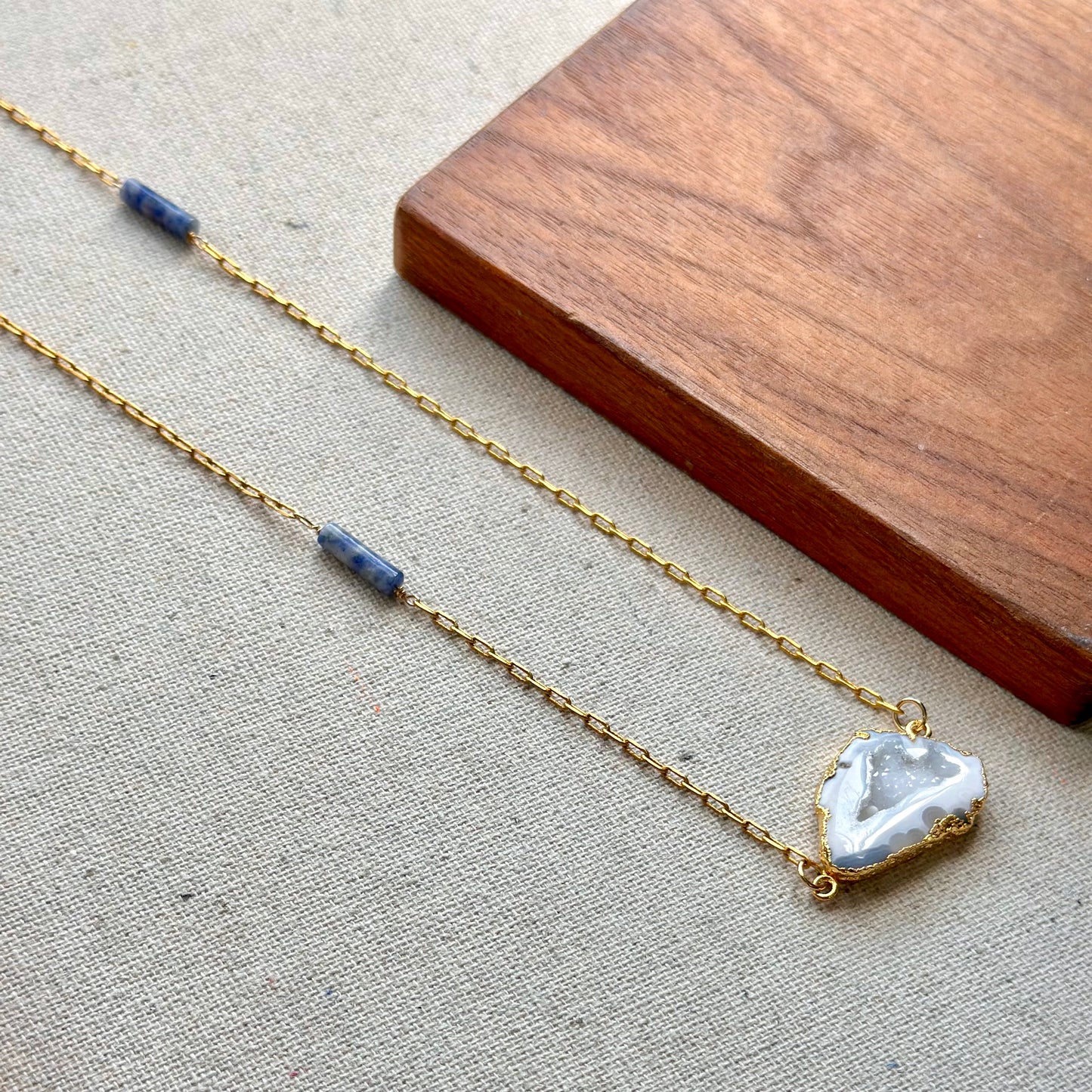 White Agate And Sodalite Gold-plated Long Necklace