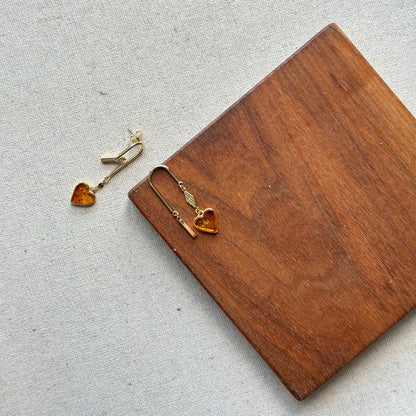Amber Heart U-shaped Gold-plated Earring