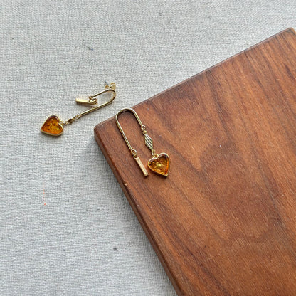 Amber Heart U-shaped Gold-plated Earring