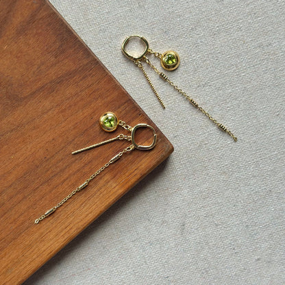 Peridot Heart Dangling Chain Gold-plated Ear Hoop