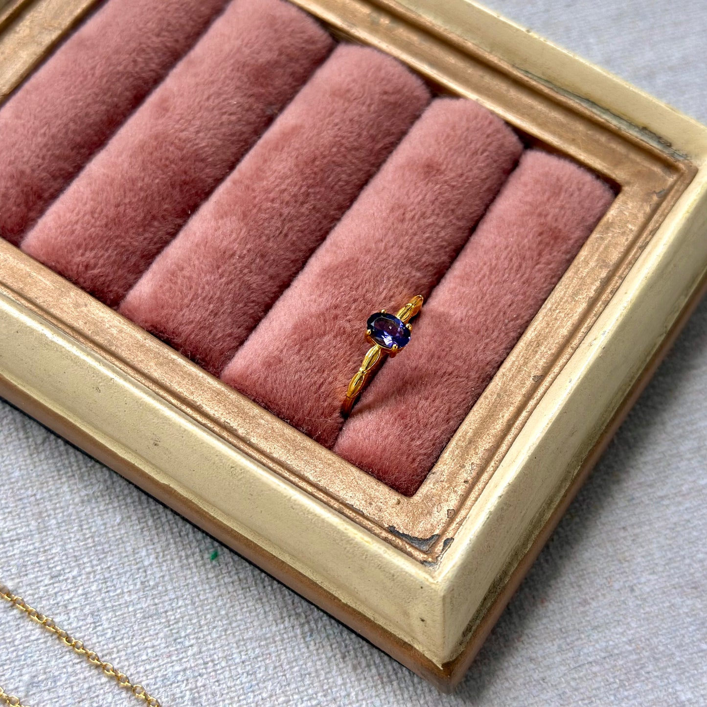 CHRISTMAS SET (2 ITEMS) Iolite Necklace & Ring