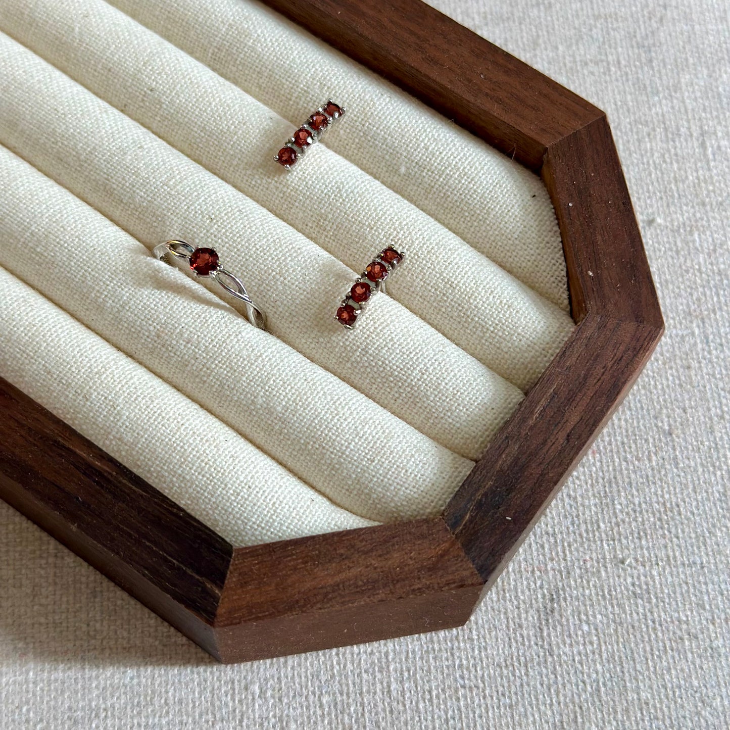 CHRISTMAS SET (2 ITEMS) Garnet Sterling Silver Earring & Ring