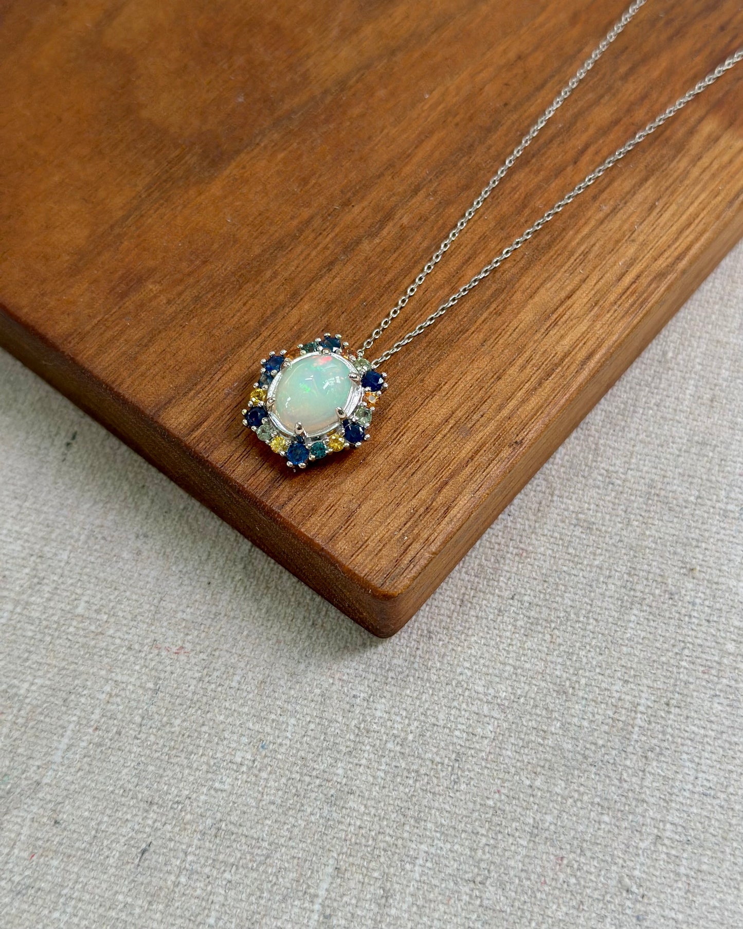 Opal 3.1ct And Fancy Sapphire Sterling Silver Necklace