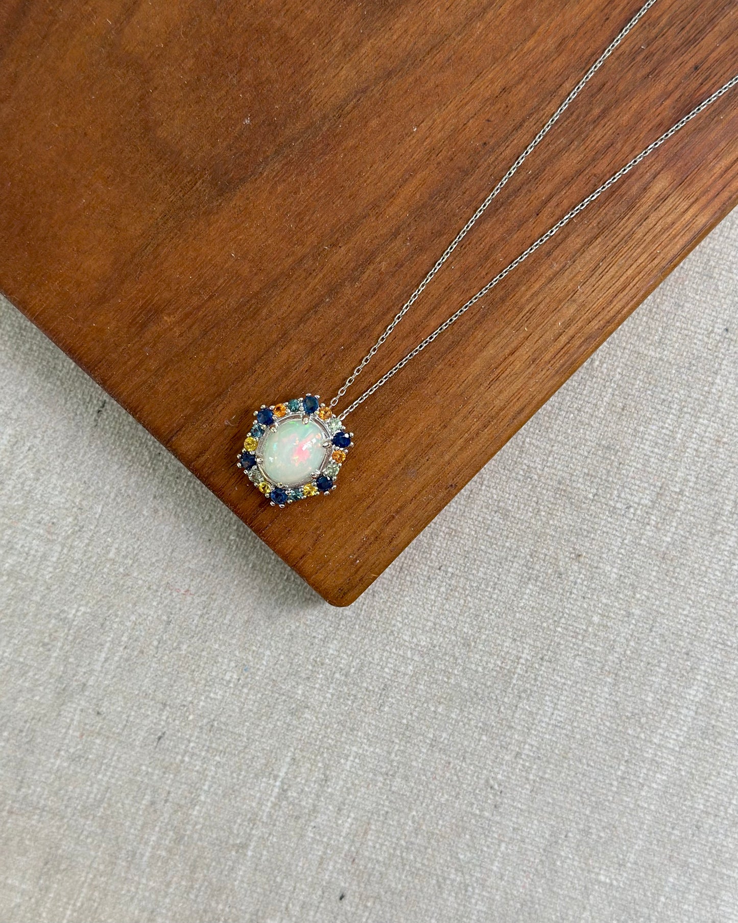 Opal 3.1ct And Fancy Sapphire Sterling Silver Necklace