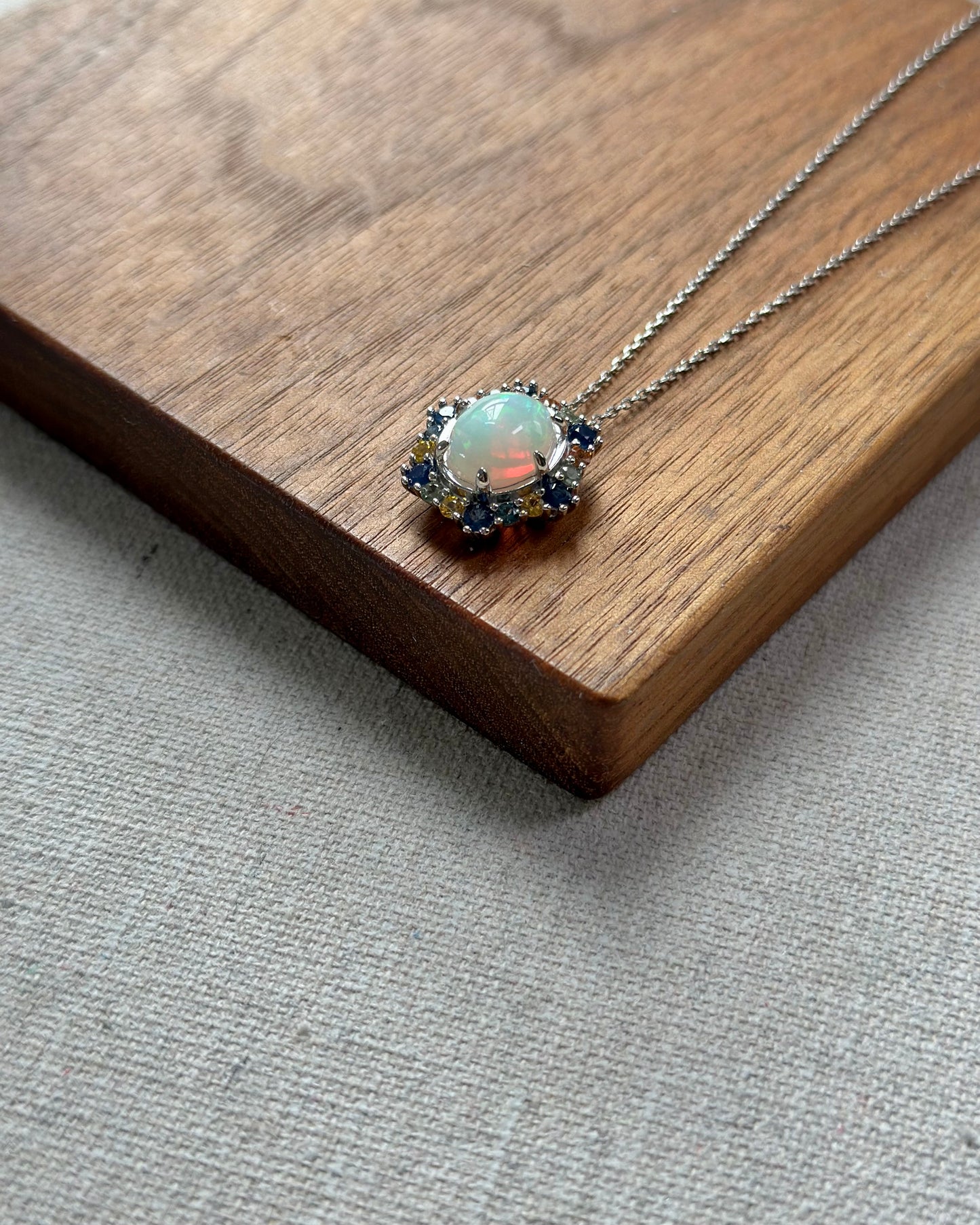Opal 3.1ct And Fancy Sapphire Sterling Silver Necklace