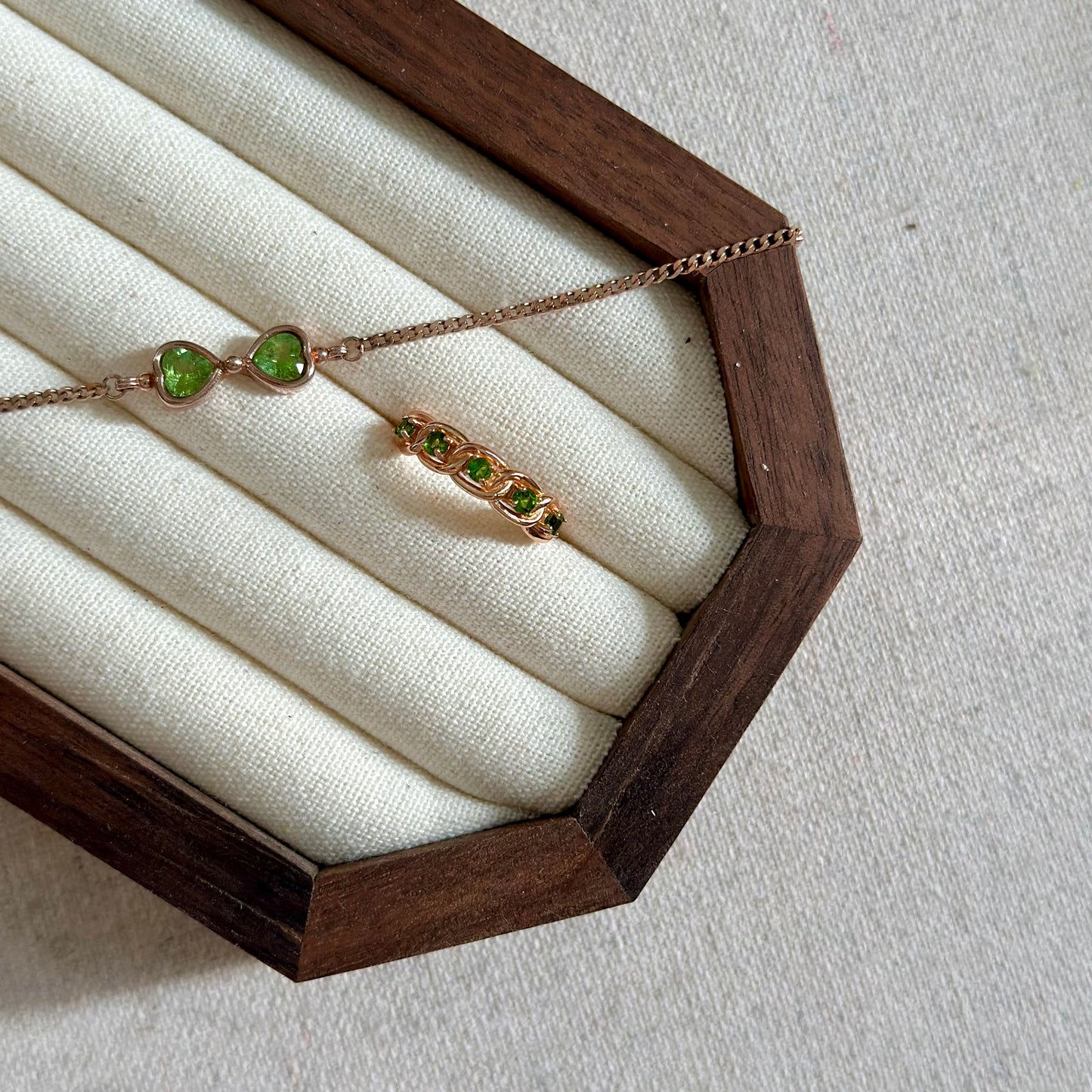 CHRISTMAS SET (2 ITEMS) Peridot Bracelet & Diopside Rose Gold-plated Ring