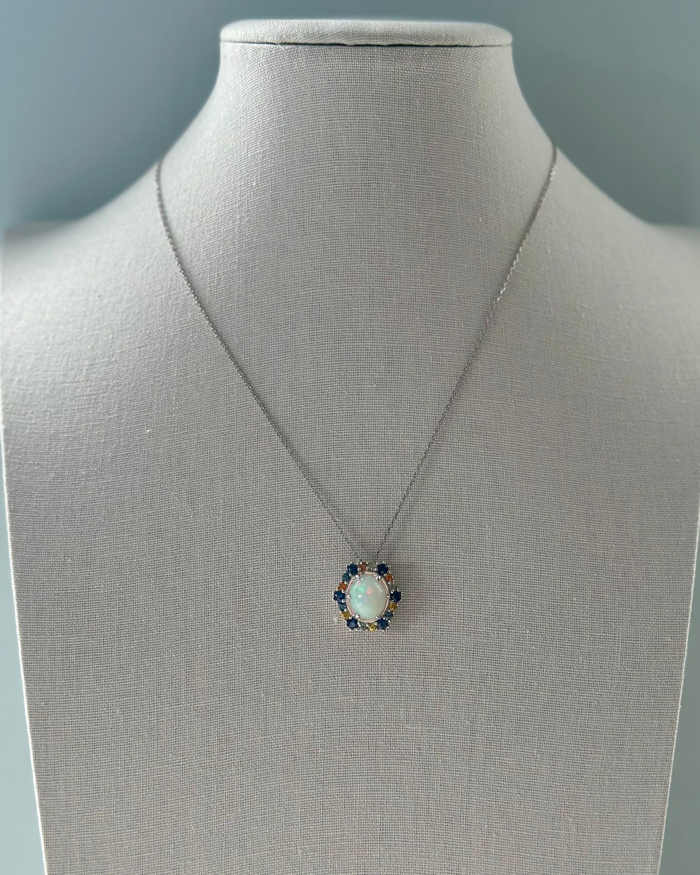 Opal 3.1ct And Fancy Sapphire Sterling Silver Necklace