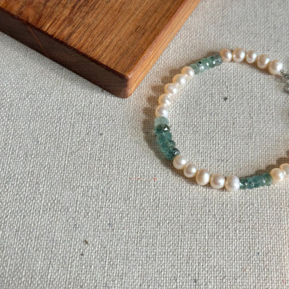 Freshwater Pearl And Emerald Beaded Bracelet